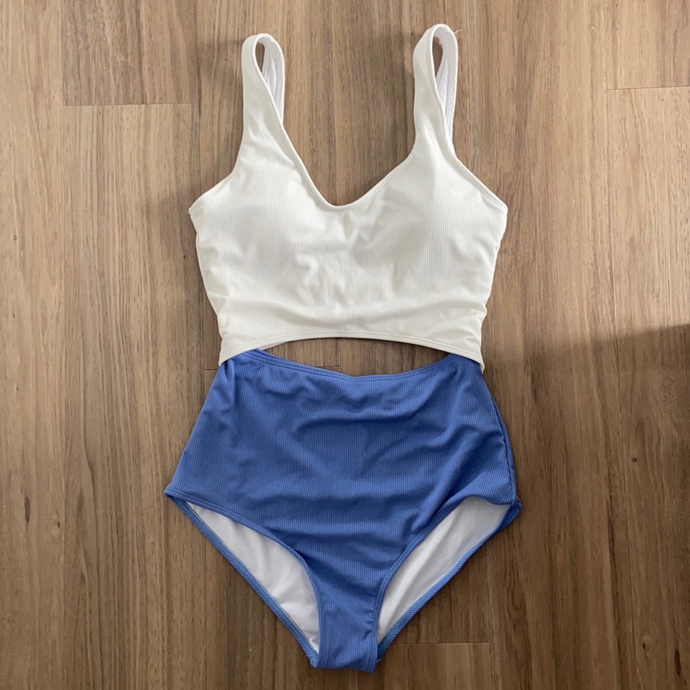 White and blue cut out bathing suit